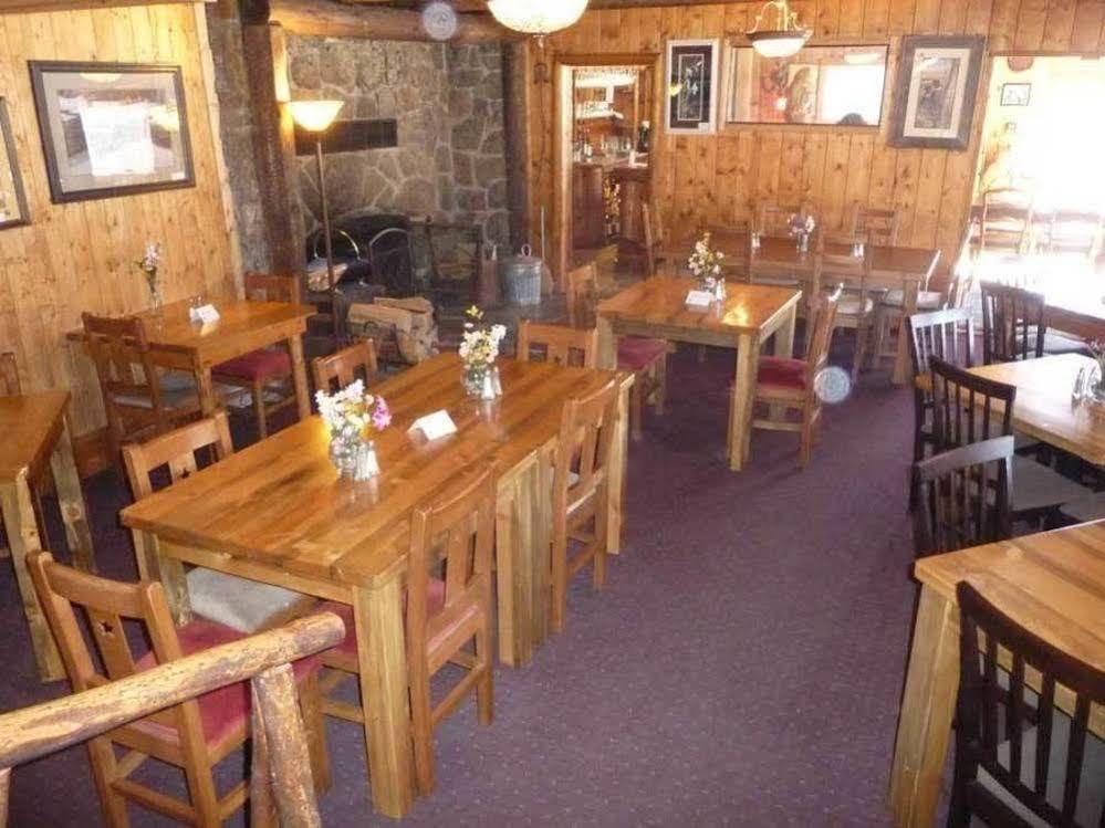 The Twin Lakes Inn 외부 사진