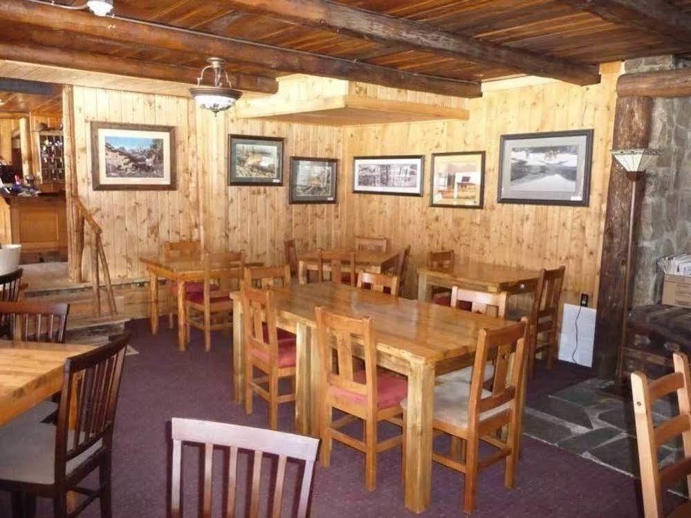 The Twin Lakes Inn 외부 사진